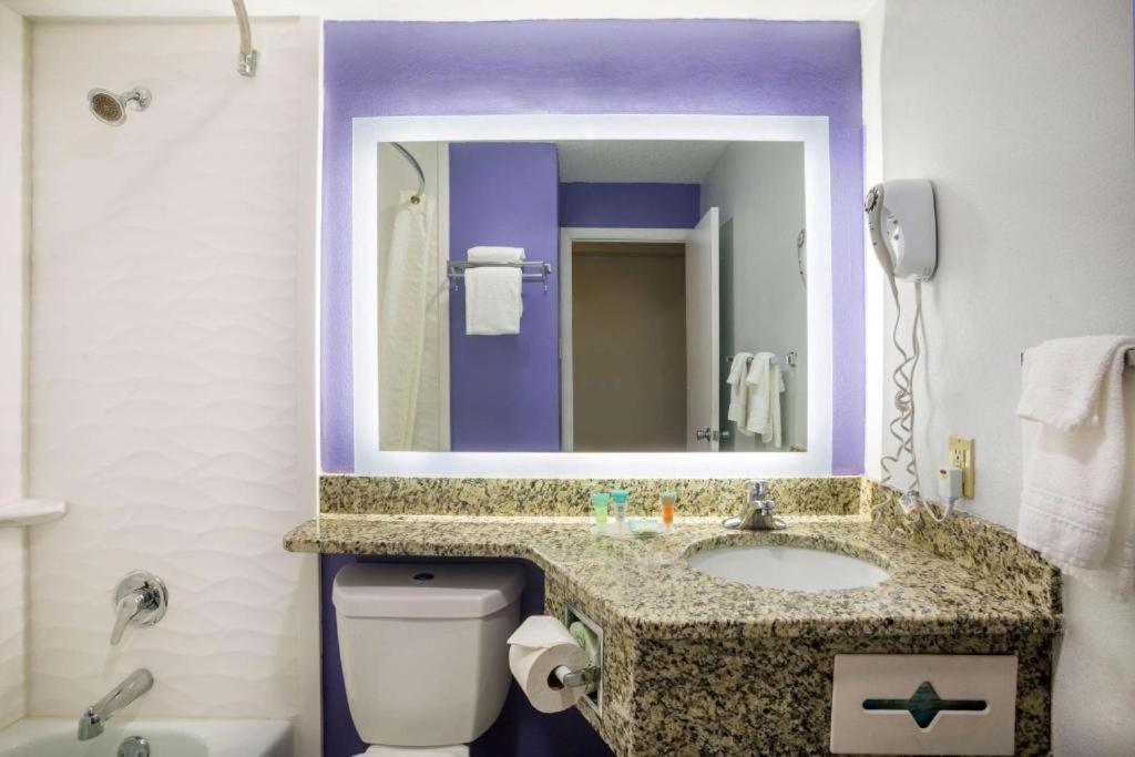 Riverfront Hotel International Falls Ngoại thất bức ảnh